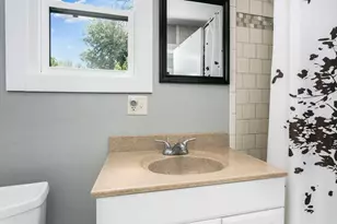 209 N Elk St, Fredericksburg, TX 78624 - Photo 34