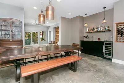 209 N Elk St, Fredericksburg, TX 78624 - Photo 10