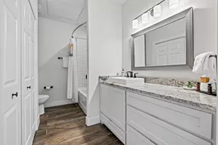 502 S Eagle St, Fredericksburg, TX 78624 - Photo 12