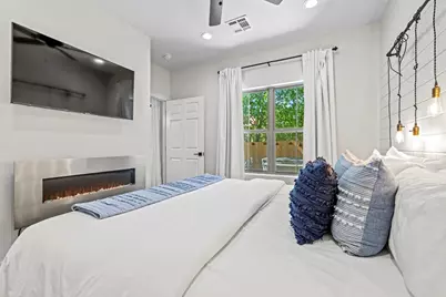 502 S Eagle St #302, Fredericksburg, TX 78624 - Photo 16