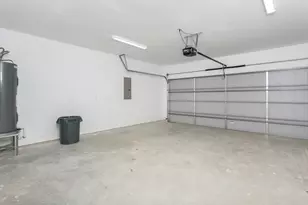 713 Wedgewood Ln, Fredericksburg, TX 78624 - Photo 24