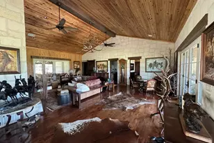 772 Luckenbach Rd, Fredericksburg, TX 78624 - Photo 12