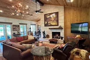 772 Luckenbach Rd, Fredericksburg, TX 78624 - Photo 8