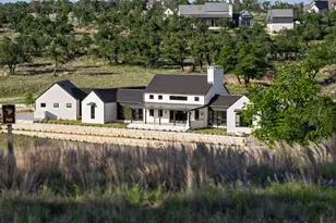 2339 Hagee Dr, Fredericksburg, TX 78624 - Photo 2