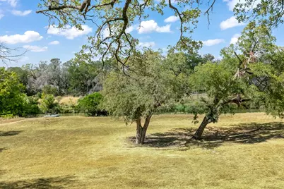 229 Ranch Rd 1, Stonewall, TX 78671 - Photo 18