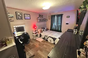 138 N Third St, Harper, TX 78631 - Photo 20