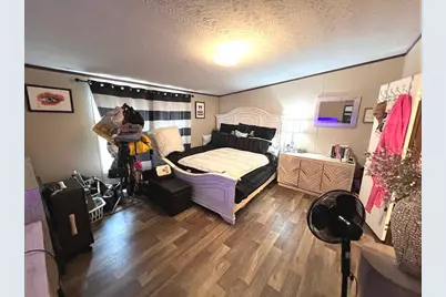 138 N Third St, Harper, TX 78631 - Photo 14