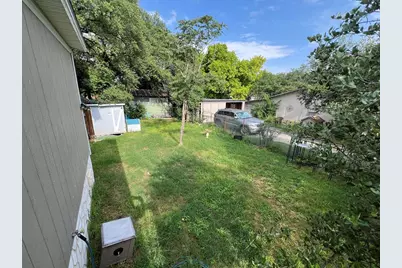 138 N Third St, Harper, TX 78631 - Photo 26