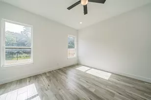 701 Grace Ln, Fredericksburg, TX 78624 - Photo 20