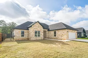 701 Grace Ln, Fredericksburg, TX 78624 - Photo 34