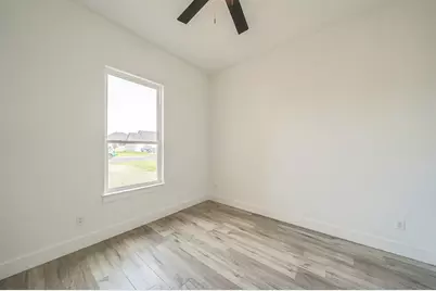 701 Grace Ln, Fredericksburg, TX 78624 - Photo 20