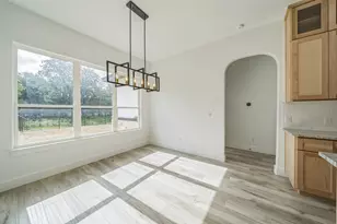 701 Grace Ln, Fredericksburg, TX 78624 - Photo 10