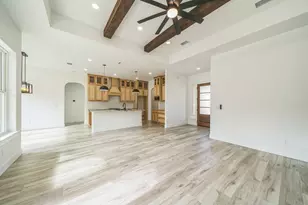 701 Grace Ln, Fredericksburg, TX 78624 - Photo 8