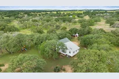 396 Ranch Rd 2721, Johnson City, TX 78636 - Photo 30