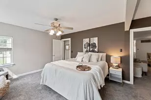 304 E Hackberry St, Fredericksburg, TX 78624 - Photo 14