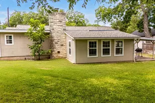 304 E Hackberry St, Fredericksburg, TX 78624 - Photo 46