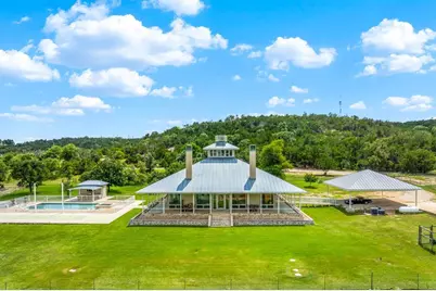 834 Northwood Hills Dr, Fredericksburg, TX 78624 - Photo 4