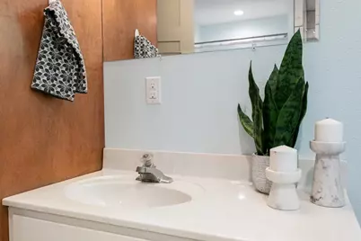 901 Bell St, Fredericksburg, TX 78624 - Photo 18