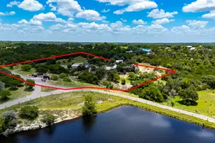 22 Indian Creek Loop, Kerrville, TX 78028 - Photo 4