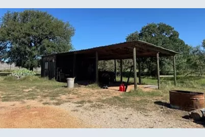 387 Schmidtzinsky Rd, Fredericksburg, TX 78624 - Photo 26