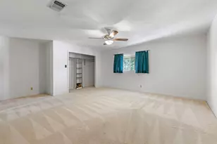 105 Hale St, Fredericksburg, TX 78624 - Photo 18