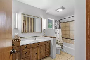 105 Hale St, Fredericksburg, TX 78624 - Photo 24