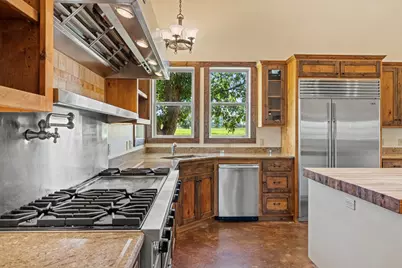 810 Clear Creek Rd, Fredericksburg, TX 78624 - Photo 22