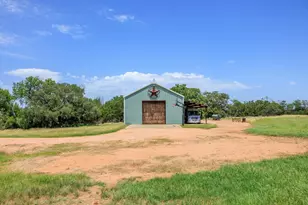 810 Clear Creek Rd, Fredericksburg, TX 78624 - Photo 68
