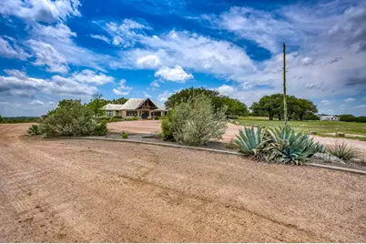 2916 Upper Albert Rd, Stonewall, TX 78671 - Photo 22