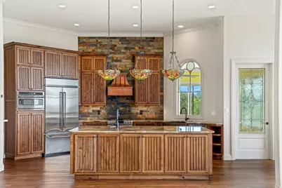 230 Waggoman Dr, Kerrville, TX 78028 - Photo 10