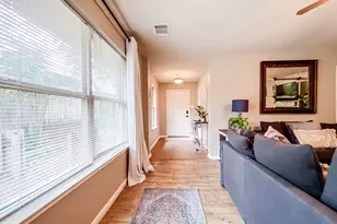 203 S Creek St, Fredericksburg, TX 78624 - Photo 66