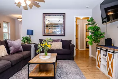 203 S Creek St, Fredericksburg, TX 78624 - Photo 56