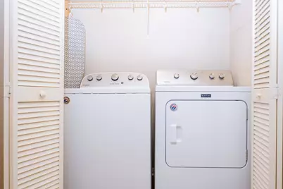 203 S Creek St, Fredericksburg, TX 78624 - Photo 36