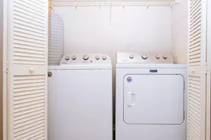 203 S Creek St, Fredericksburg, TX 78624 - Photo 36