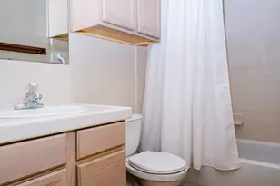 203 S Creek St, Fredericksburg, TX 78624 - Photo 64