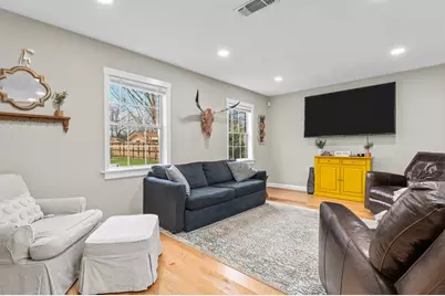 510 S Olive St, Fredericksburg, TX 78624 - Photo 20