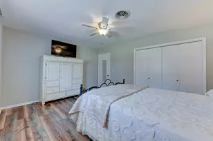 302 Frederick Rd, Fredericksburg, TX 78624 - Photo 28