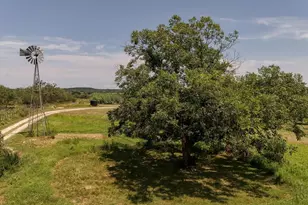 73 Fm 1221, Hext, TX 76848 - Photo 2