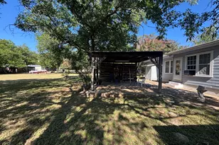 603 Fulton St, Fredericksburg, TX 78624 - Photo 20