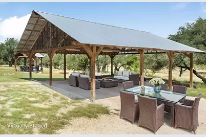 434 Gold-Schaefer Rd, Fredericksburg, TX 78624 - Photo 10