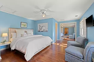 308 E Travis St, Fredericksburg, TX 78624 - Photo 16