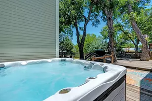 308 E Travis St, Fredericksburg, TX 78624 - Photo 28