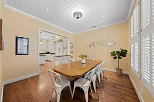 308 E Travis St, Fredericksburg, TX 78624 - Photo 8