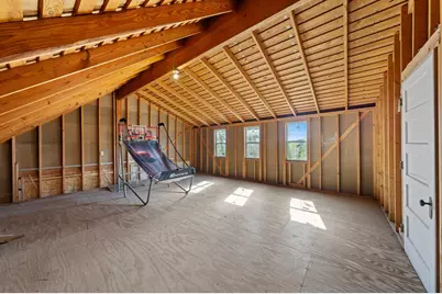 308 E Travis St, Fredericksburg, TX 78624 - Photo 32