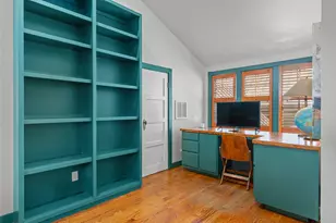 308 E Travis St, Fredericksburg, TX 78624 - Photo 26