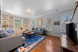 308 E Travis St, Fredericksburg, TX 78624 - Photo 6