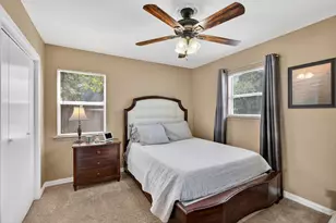 404 Freestone Dr, Euless, TX 76039 - Photo 12