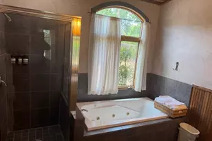 406 Cross Mountain Dr, Fredericksburg, TX 78624 - Photo 12