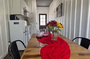 406 Cross Mountain Dr, Fredericksburg, TX 78624 - Photo 6