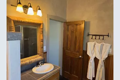 406 Cross Mountain Dr, Fredericksburg, TX 78624 - Photo 22